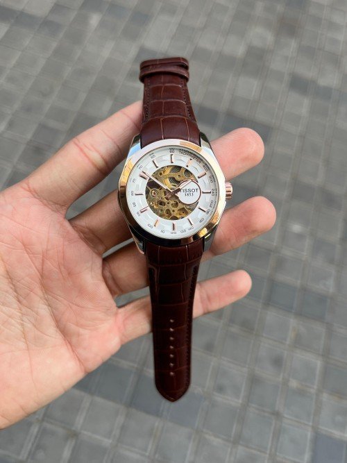 TISSOT 1853 AUTOMATIC PREMIUM QUALITY LEATHER WATCH - Image 2