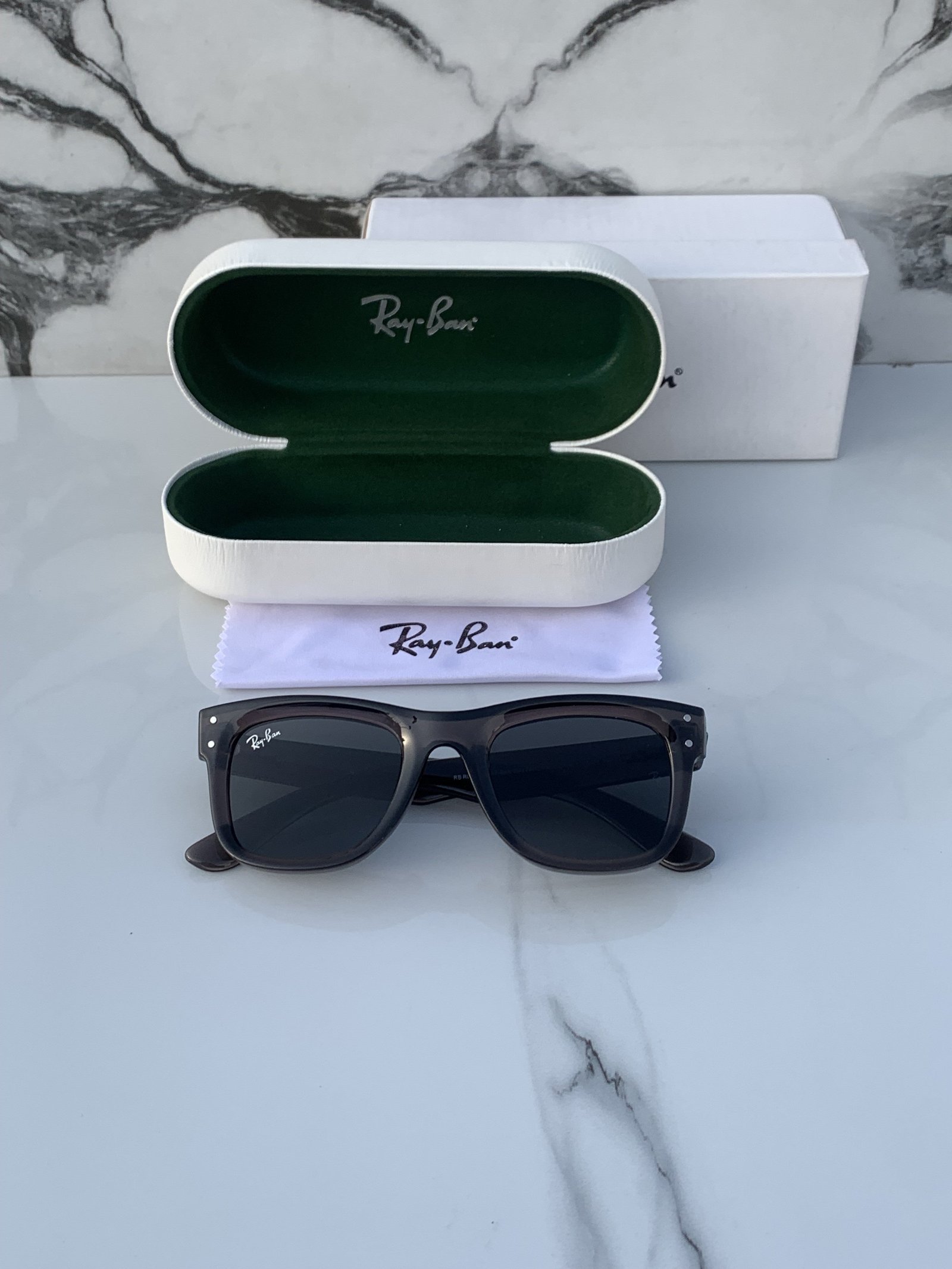 Branded RB 0502 Sunglasses Grey (With Original Kit) - Image 2